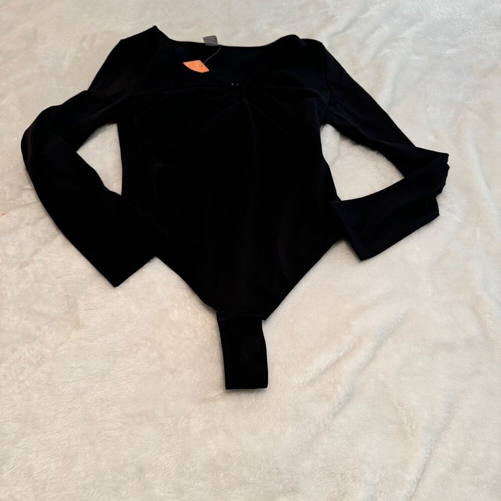 Feelin Girl Black NWT Long Sleeve Light Compression T-Shirt Bodysuit Size XL